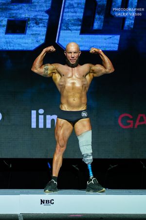 ЖЕЛЕЗНЫЙ ЧЕЛОВЕК CLASSIC PHYSIQUE_